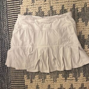 Lululemon Athletica Cream Skirt